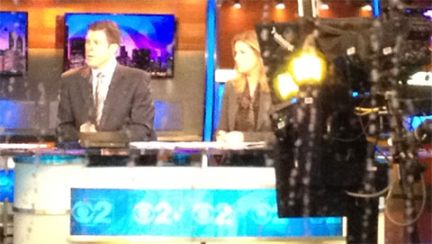 photo of CBS 2 Chicago news desk with Rob Johnson and Kate Sullivan